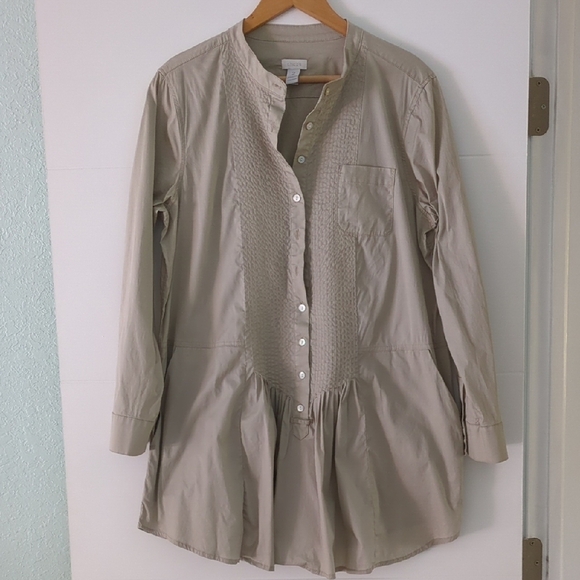 Chico's Minimalist Pin Tucked Longer Line Cream Preppy tunic shirt side pockets - Picture 1 of 10